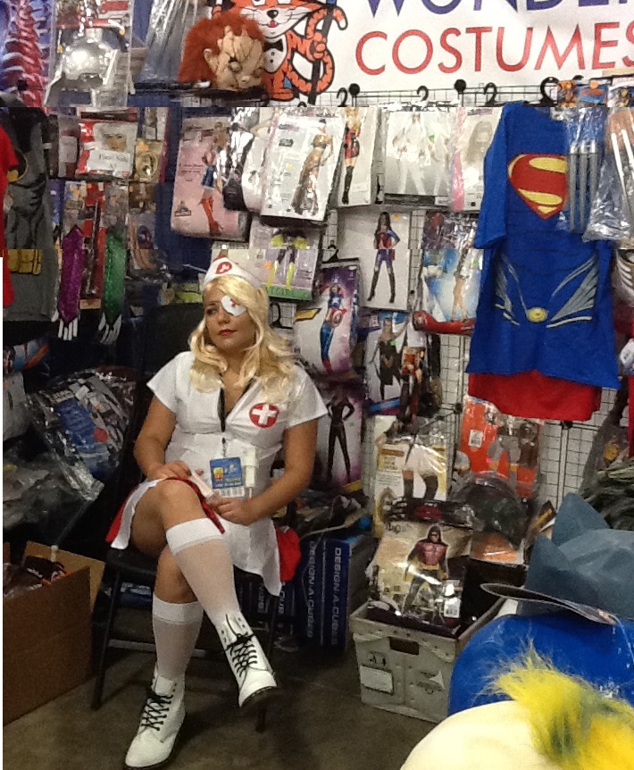 Elle Drives at Supercon with Wonder Costumes